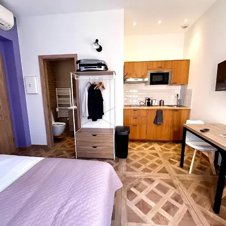 Lavande Cosy Et A *